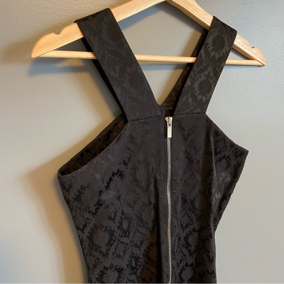 NWT Black Bodycon Guess Brea Brocade Dress - Picture 3 of 4